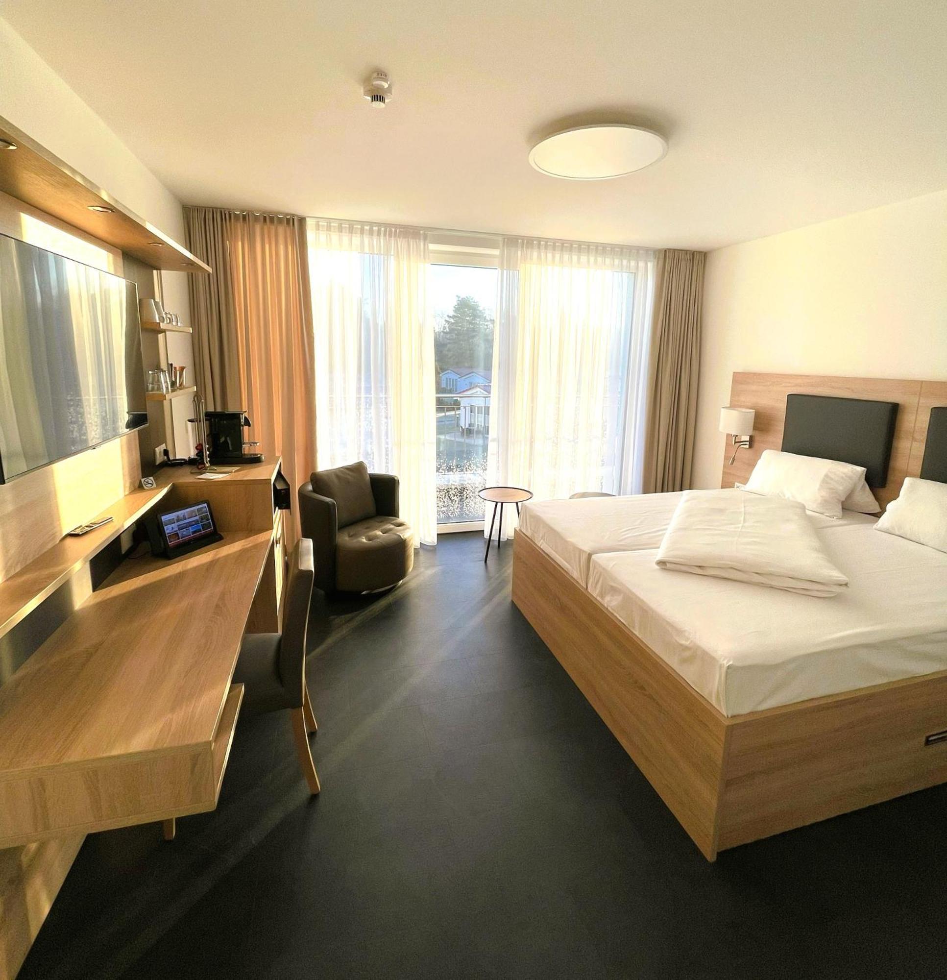 Havellandhalle Resort - Hotel, Sport Und Wellness Seeburg  Εξωτερικό φωτογραφία