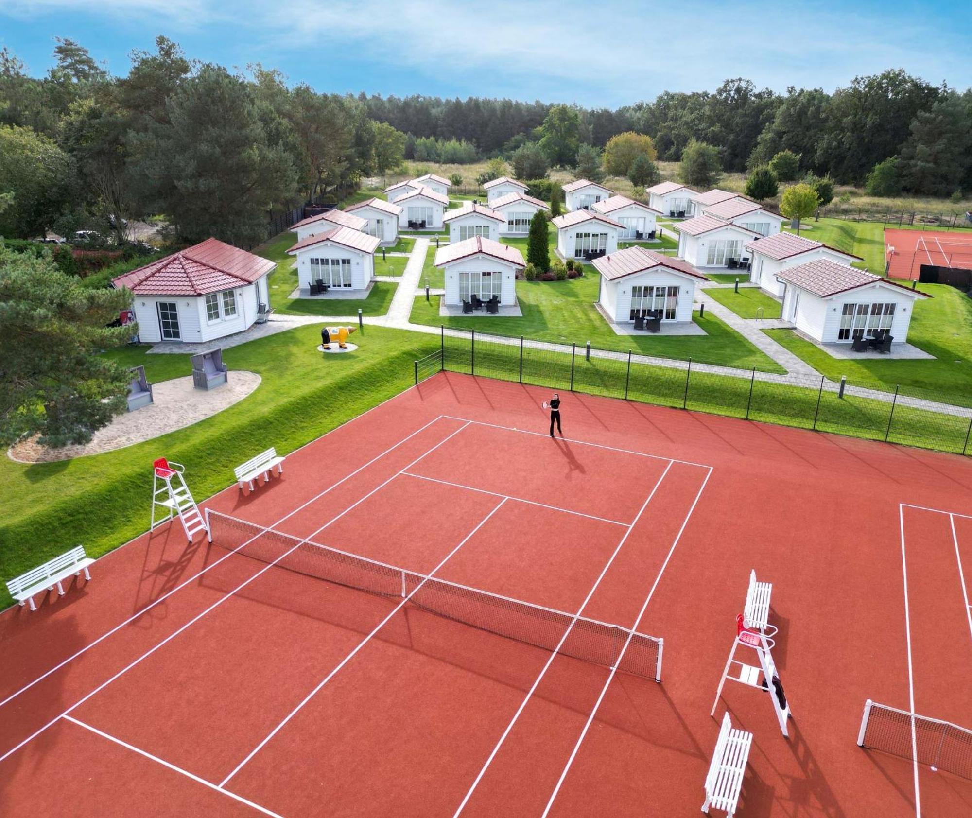 Havellandhalle Resort - Hotel, Sport Und Wellness Seeburg  Εξωτερικό φωτογραφία